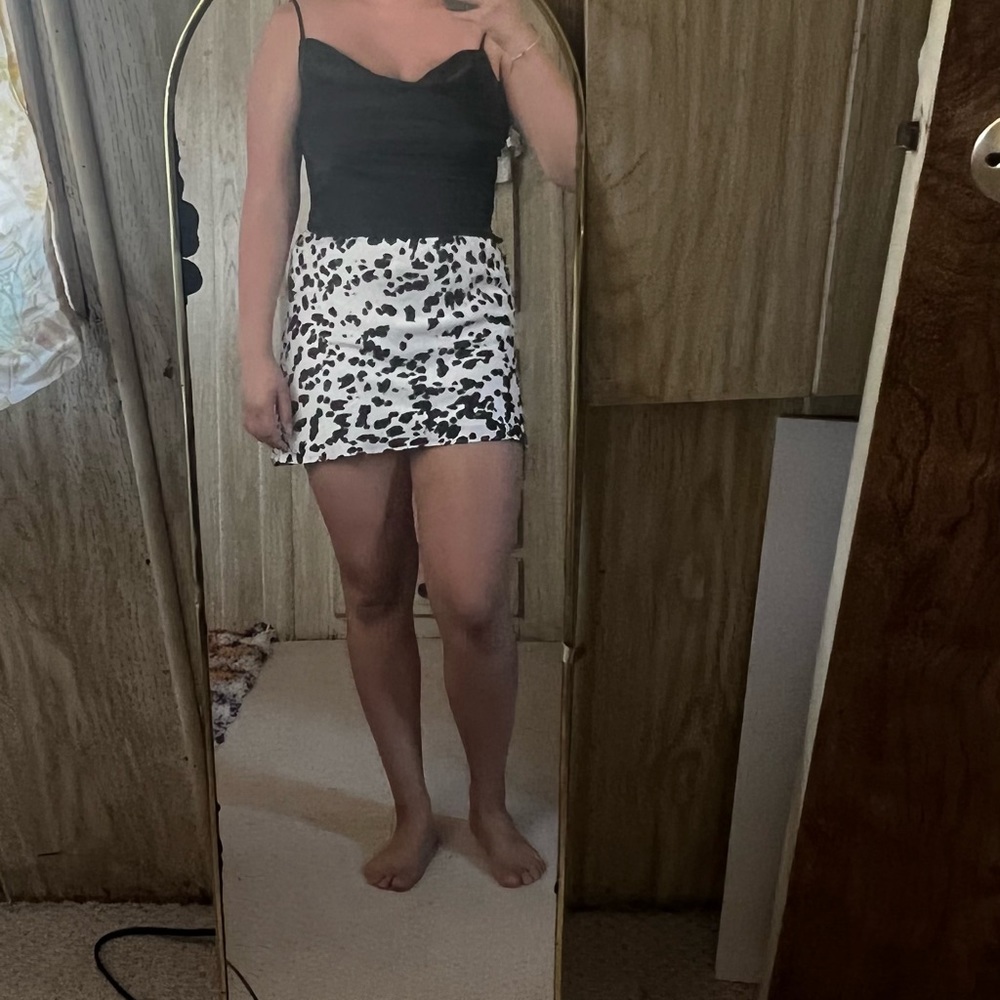 Cow print skirt!